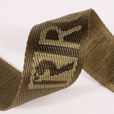 Настроенный логотип из тканей Jacquard Strap Webbing в черном цвете для 38 мм нейлонового плечевого ремня
